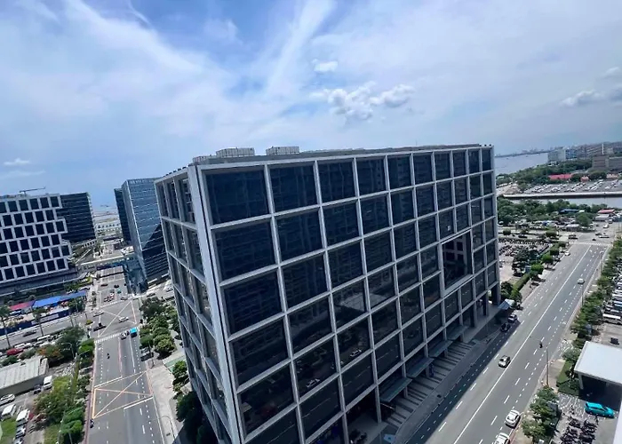 Shore Residences Moa Yohann *