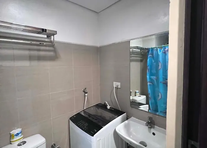 Shore Residences Moa Yohann * Manila